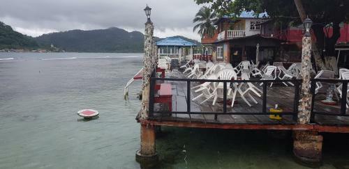 Hotel Caba�as La Cholita