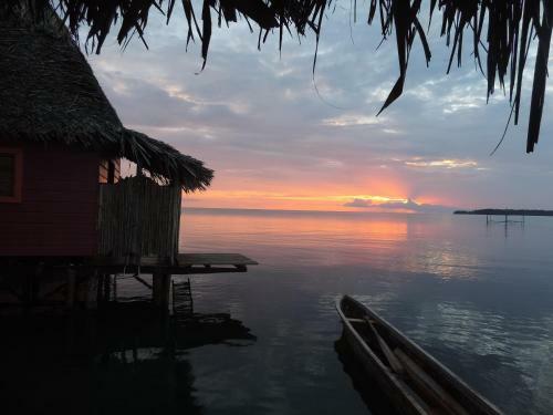 Hotel Urraca Private Island