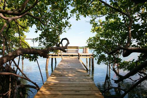 Hotel Urraca Private Island