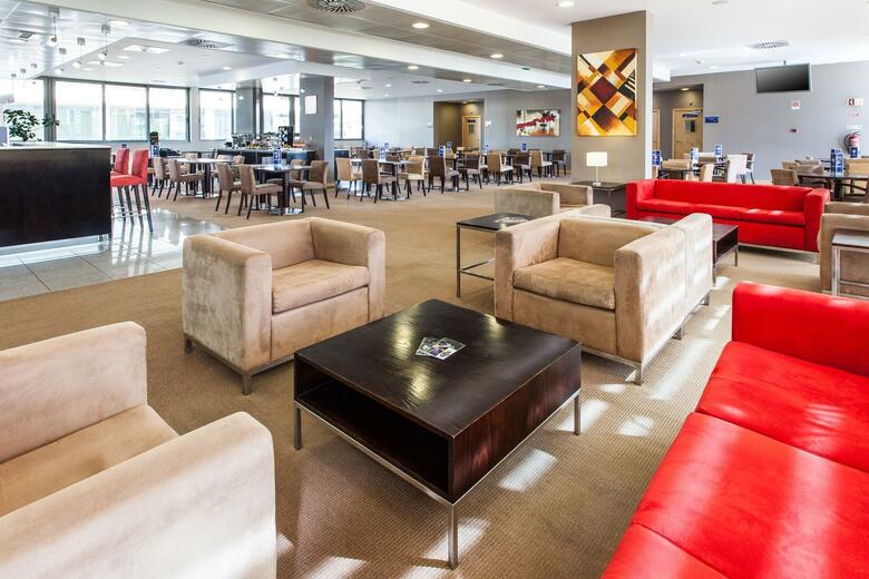 Holiday Inn Express Lisbon - Oeiras, An Ihg Hotel
