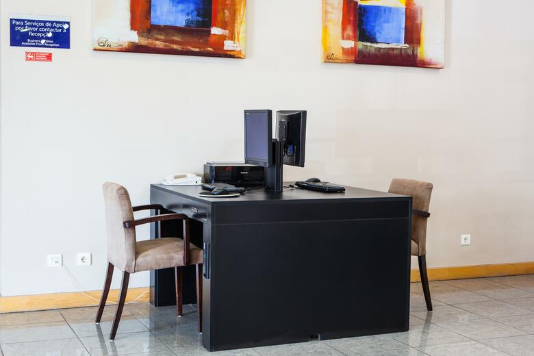 Holiday Inn Express Lisbon - Oeiras, An Ihg Hotel