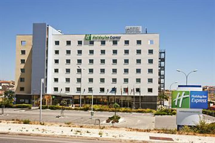 Holiday Inn Express Lisbon - Oeiras, An Ihg Hotel