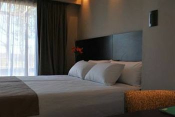 Hotel Dazzler By Wyndham Campana