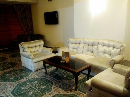 Hotel Pak Continental