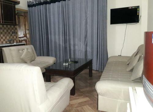 Hotel Murree Maryum Flats