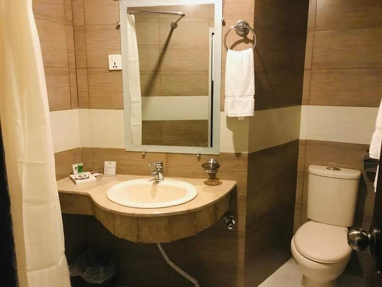 Hotel One Mall Road Murree
