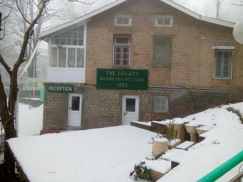 Lodge The Legacy - British Era Cottages