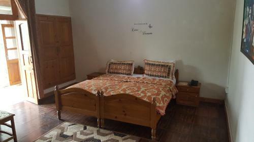 Pine Top Hotel Murree