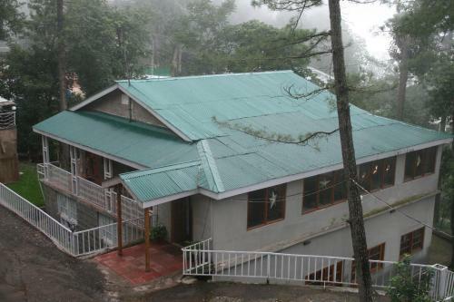 Pine Top Hotel Murree