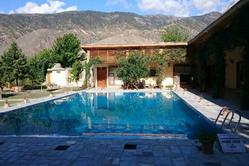 Hotel Hindukush Heights