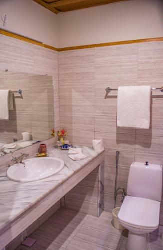 Hotel Hindukush Heights