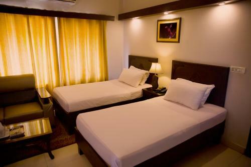 Doves Inn Hotel (branch-1)