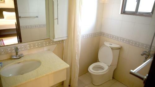 Doves Inn Hotel (branch-1)