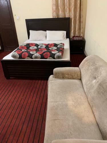 Al Sakhawat Hotel