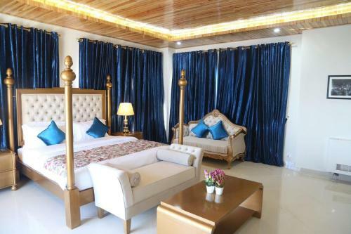 Hostal The Mont Calm
