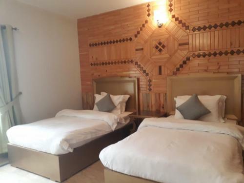 Hostal The Mont Calm