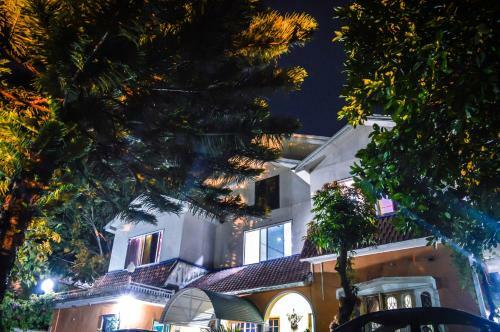 Hostal Hotel Kashmir Lodge