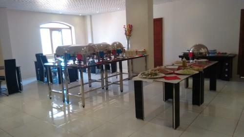Al Sadarah Apartment Hotel