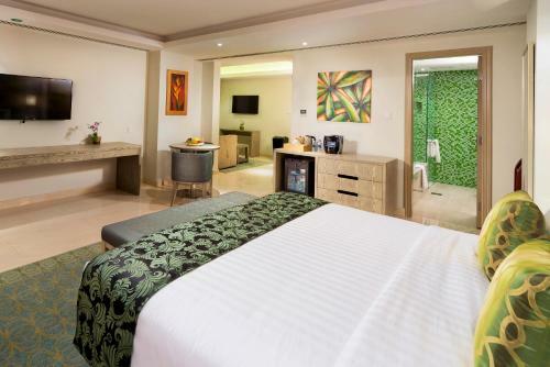 Centara Muscat Hotel Oman