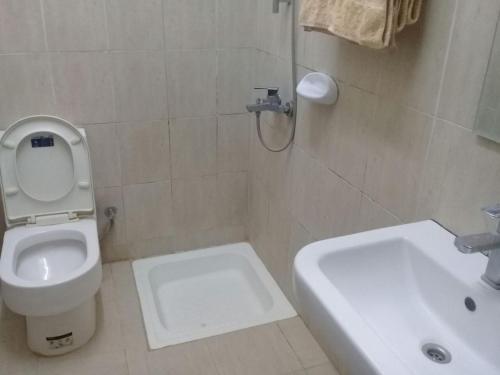 Al Andalus Furnished Apartments 2