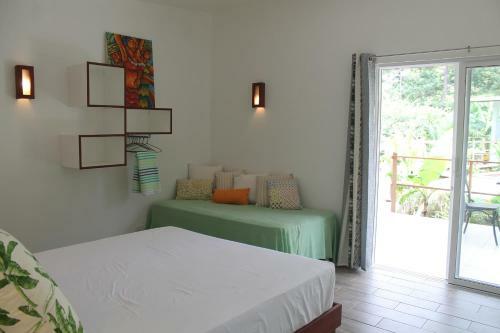 Hotel Mango's Lodge Private Bungalows