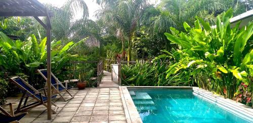 Hotel Mango's Lodge Private Bungalows