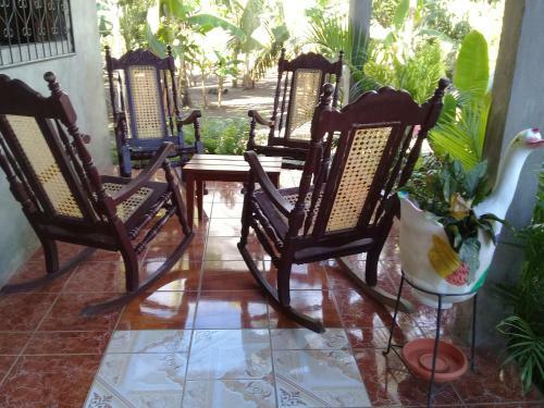 Albergue La Sabana Cheap House