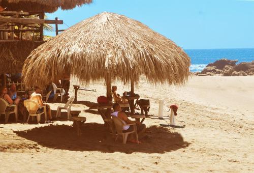 Playa Roca Hotel