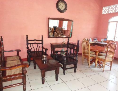 Hostal Hospedaje Y Cafe Ruiz