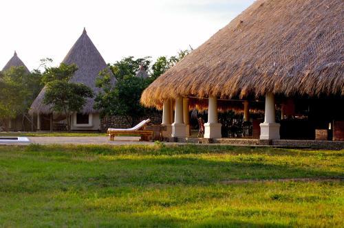 Hotel Punta Teonoste