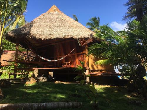 Caba�as En Ensue�os. Right By The Beach!