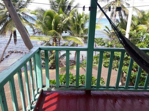 Corn Island Hostal Alal Suite