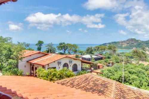 Pelican Eyes: Villa Coral II