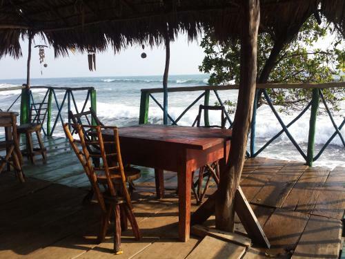 Hostal Caba�as Vistas Del Pacifico