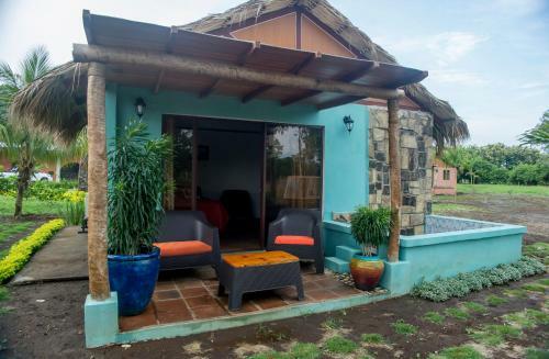 Hotel Mapayapa Bungalows