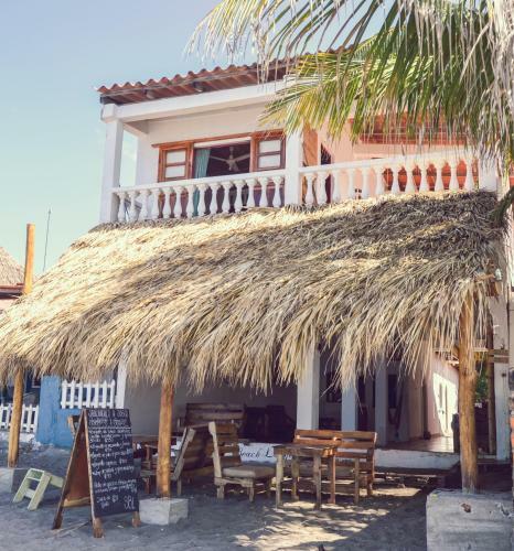 Hotel Simple Beach Lodge