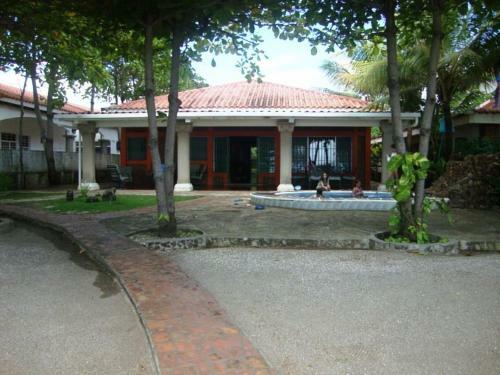 Anticoli Beachfront Home