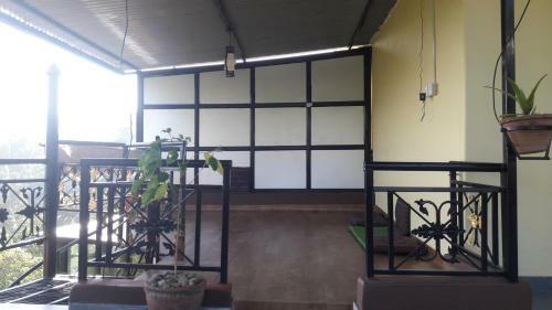 Hostal Begnas Coffee House