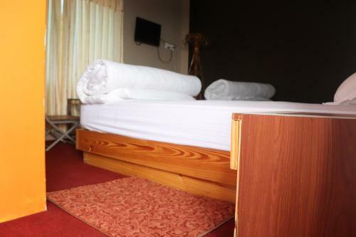 Hotel Young's Stupa