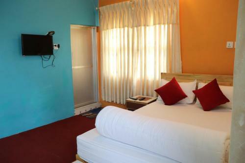Hotel Young's Stupa