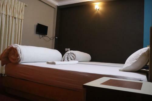 Hotel Young's Stupa