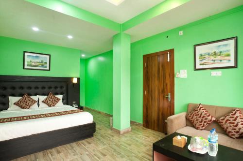 Oyo 483 Hotel Atithi Home
