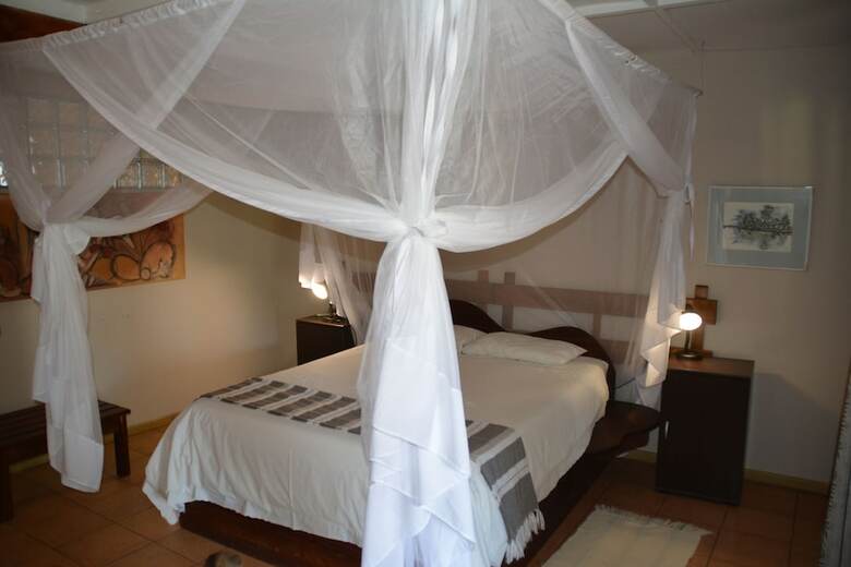 Hotel Gabus Game Ranch