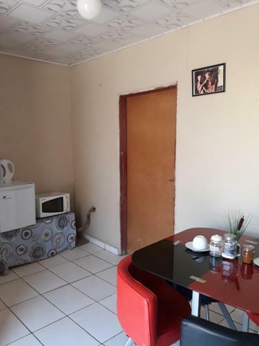 Hostal Aameny Rest Camp