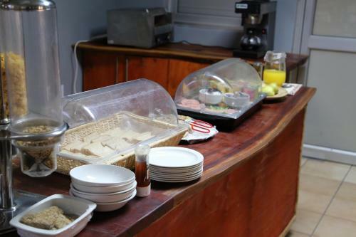 Hostal Mango Guest House