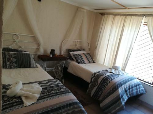 Anns Chalet And Camping