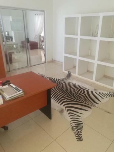 Hostal Mo-nize Villa Guesthouse
