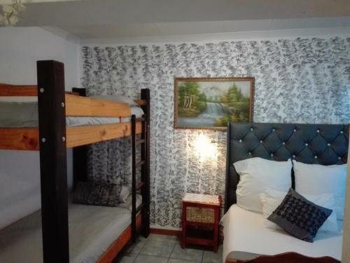Hostal Travelers Rest Guesthouse