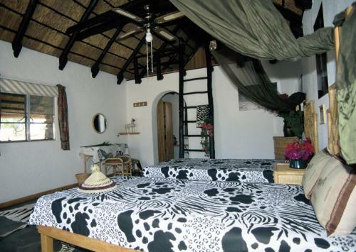 Etusis Lodge