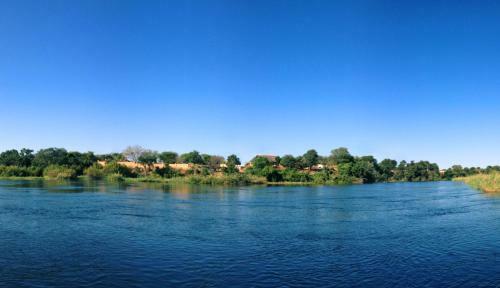 Kayova River Lodge